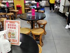 大堂-华辉拉肠(龙口东店)