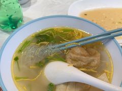 -小杨生煎(百联嘉定购物中心店)