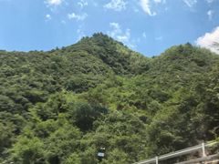 -安吉龙王山峡谷漂流