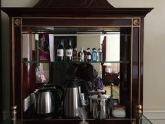 -深圳富苑皇冠假日套房酒店