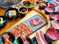-拾勝牛·江景安格斯烧肉放题(江湾阳光天地店)