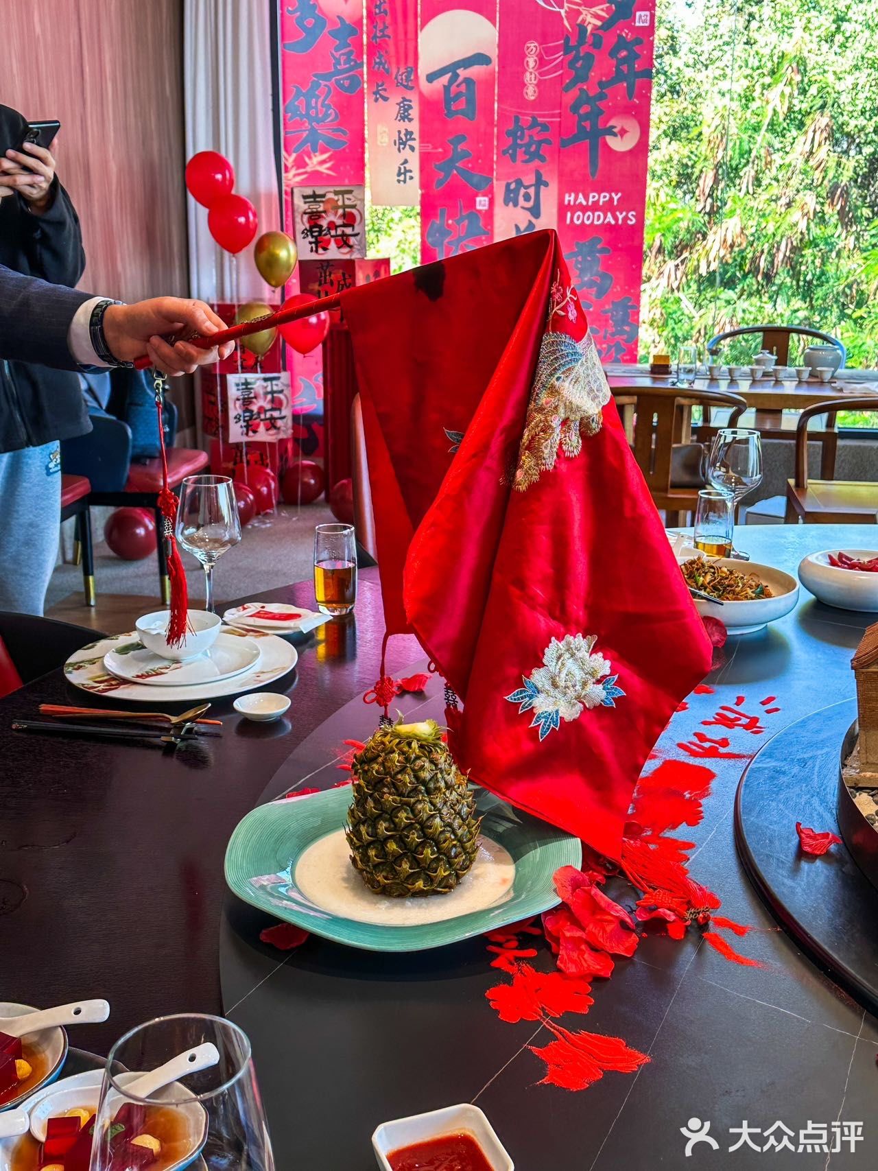 高端局｜一键搞定毕业礼、成年礼等场合……