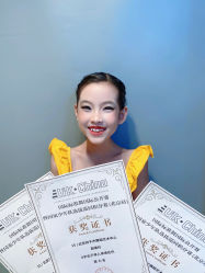 -周周美学工作室