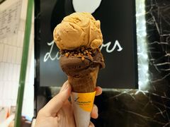 焦糖海盐饼干-LUNEURS月乐诗·法式冰淇淋(环贸店)