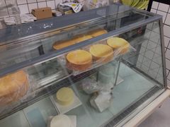 -爱上花开·蛋糕·安佳动物奶油轻奢私人定制(凯德店)