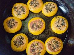 -乐禧母婴全自营月嫂(宝山店)