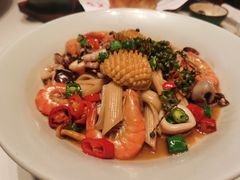 -鸽子侯·家宴·平价海鲜(绿地店)