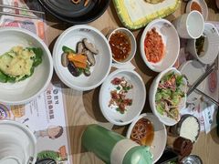 餐前小菜-本家韩国烤肉(青岛万象城店)