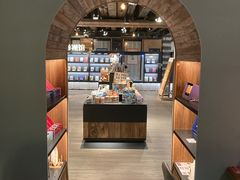 -C Cafe(朵云书院·戏剧店)