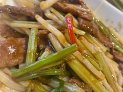 -东馆和天下特色餐饮(工农店)