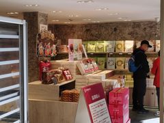 -嘉华鲜花饼(四方街旗舰店)