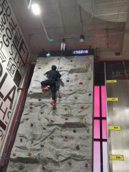 -嗨翻Hi-Fun竞技主题乐园·蹦床团建生日聚会(五棵松华熙店)