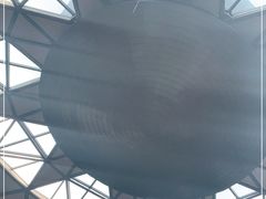 -上海滴水湖皇冠假日酒店