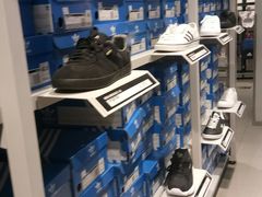 -阿迪达斯(八方汇精品优惠店)