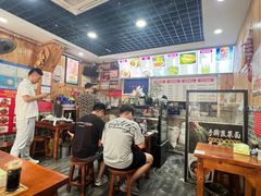 大堂-手擀菠菜面(西康路店)