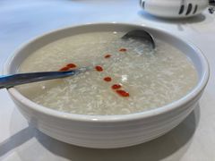 -沪华海鲜大酒楼(南汇店)