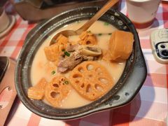 -方掌柜·大中华武昌鱼·地标湖北菜(长江大桥店)