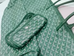 -聚云奢二手奢侈品黄金手表包包回收·中古店(中福城店)