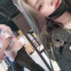 -BULB STUDIO 巴柏明星发型工作室