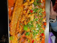 -鸣记脆皮烤鱼·海鲜烤鱼(亿合城店)
