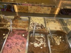 -VENCHI 闻绮(上海佛罗伦萨小镇店)
