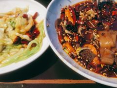 -粉墨特色菜·烧烤音乐酒馆
