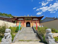 -官滩沟风景区