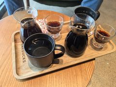 -星巴克臻选(广州高德置地秋广场店)