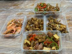 -蓝精灵饺子店
