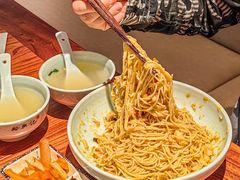 -裕兴记•蟹黄面馆(人民广场店)