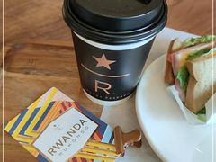 -星巴克臻选(南京艾尚天地店)