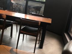 -星巴克(杭州湖滨银泰E区店)