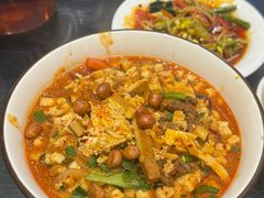 -陈熹公民族美食文化餐厅(中华广场店)