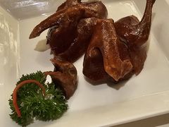 烤乳鸽-利苑酒家(宜安广场店)