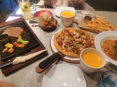 -必胜客(白石桥店)