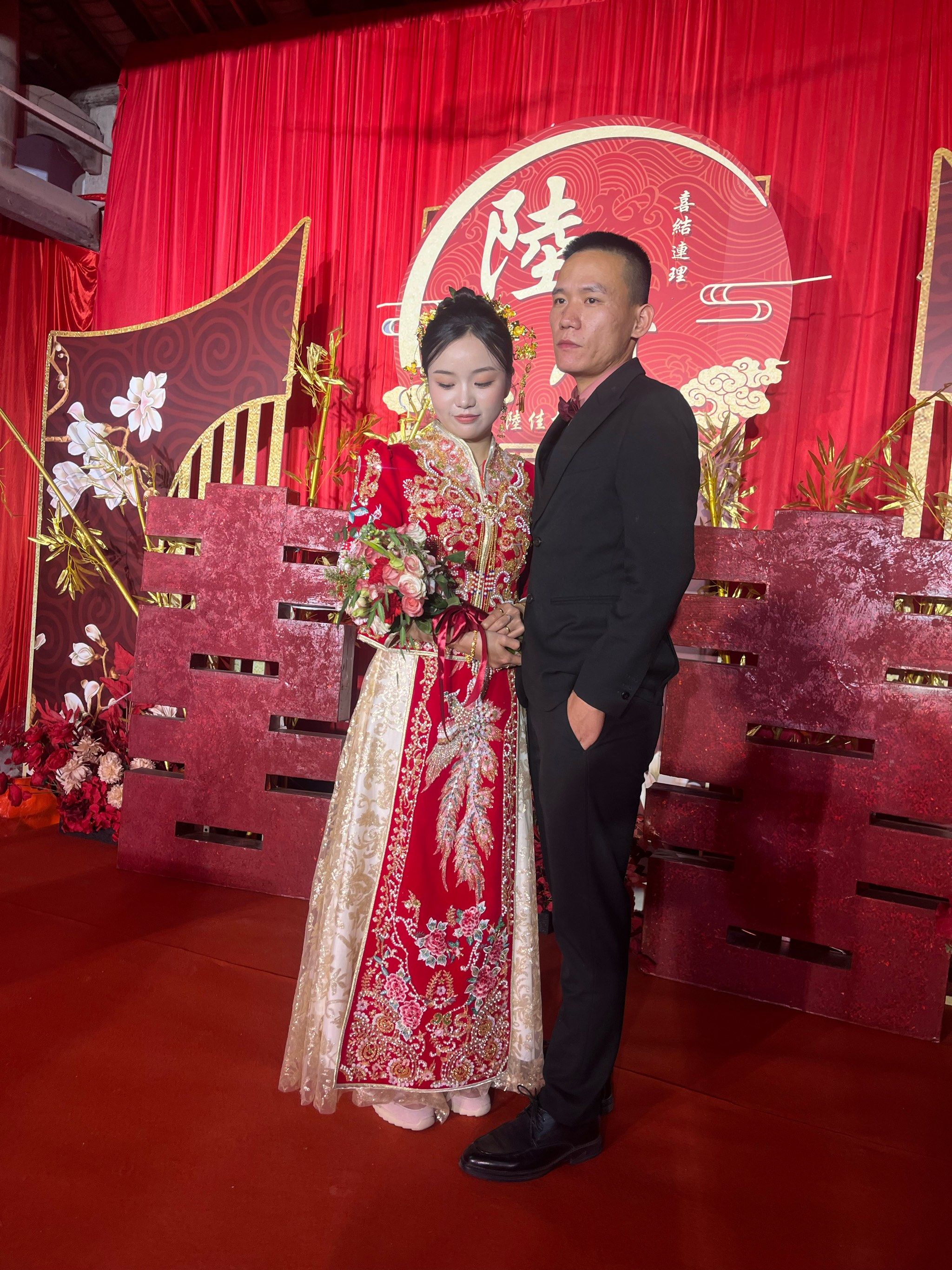 冬月廿七的喜宴

冬月廿七,寒意