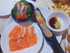 三文鱼刺身-芭菲盛宴·环球美食(锦城万达广场店)