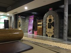 -绿岛汤泉韩式休闲会所