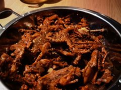 -张大师鸭爪爪特色干锅(钱塘江路店)