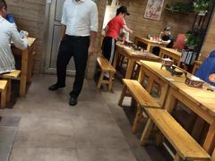 大堂-管氏翅吧(护国寺店)