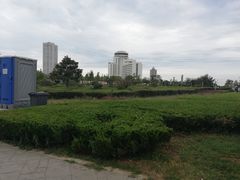 -汇泉广场
