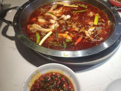 -蜀滋香鲜鱼美蛙火锅(339店)