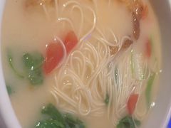 -绿茶餐厅(光谷世界城步行街店)