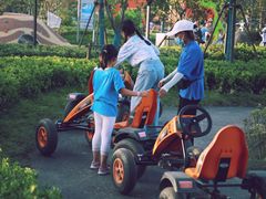 -季高兔窝窝亲子园(上海薰衣草公园店)