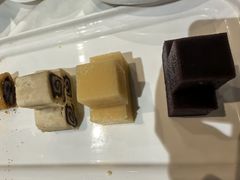 -羲和雅苑•北京烤鸭(陆家嘴中心店)
