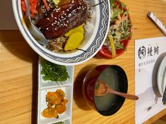 -鳗鲔料理小馆