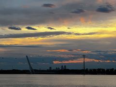 -人民防洪胜利纪念塔