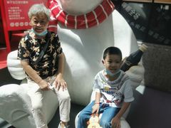 -东方明珠·可口可乐欢乐餐厅