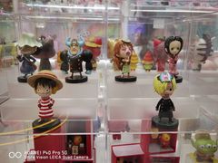 -泡泡玛特POPMART(上海环球港店)