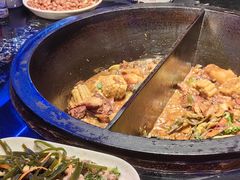 -鱼窝棚柴火铁锅炖(富山屯店)